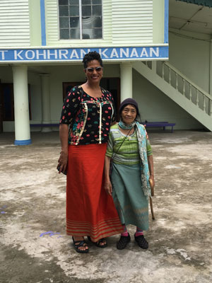 Rebecca Gilmer with lady in India