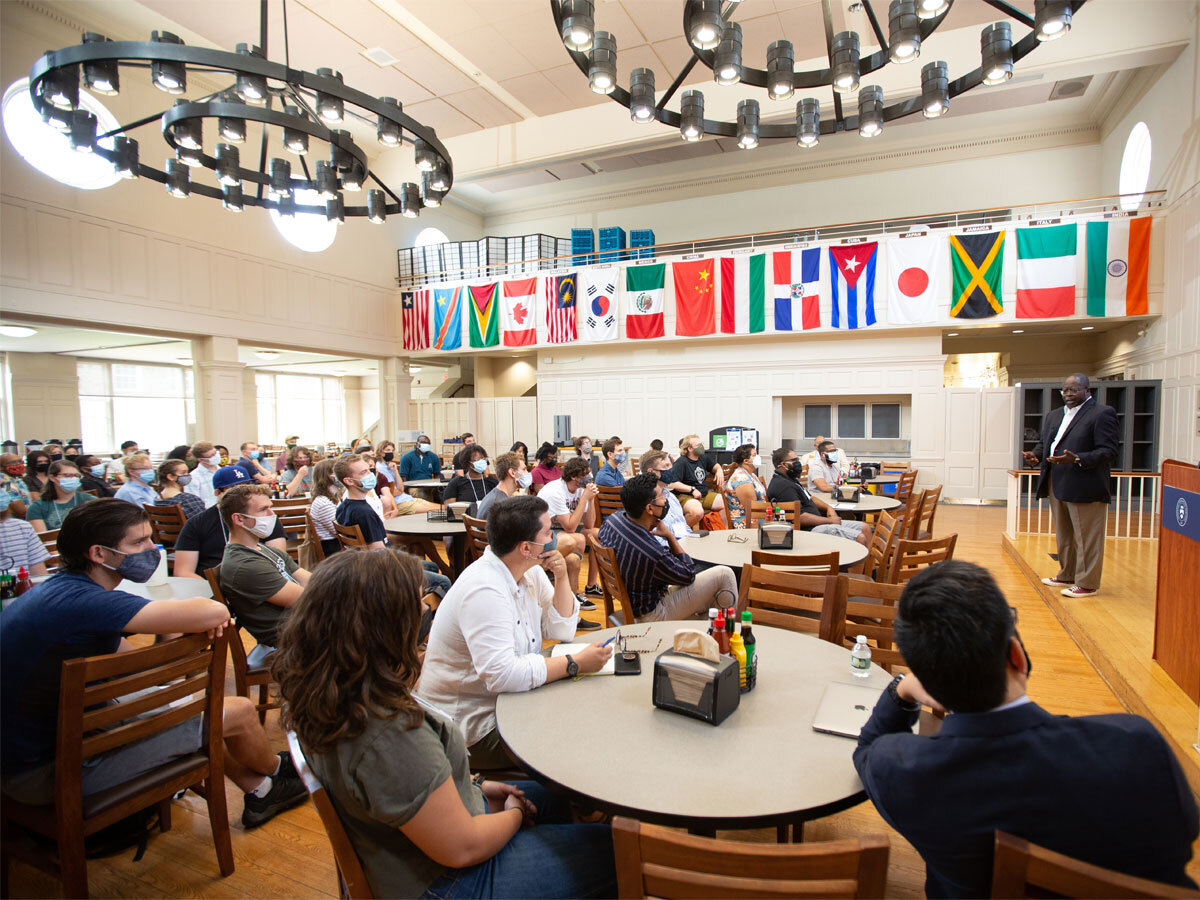 David Latimore speaks with students in Mackay Campus Center.