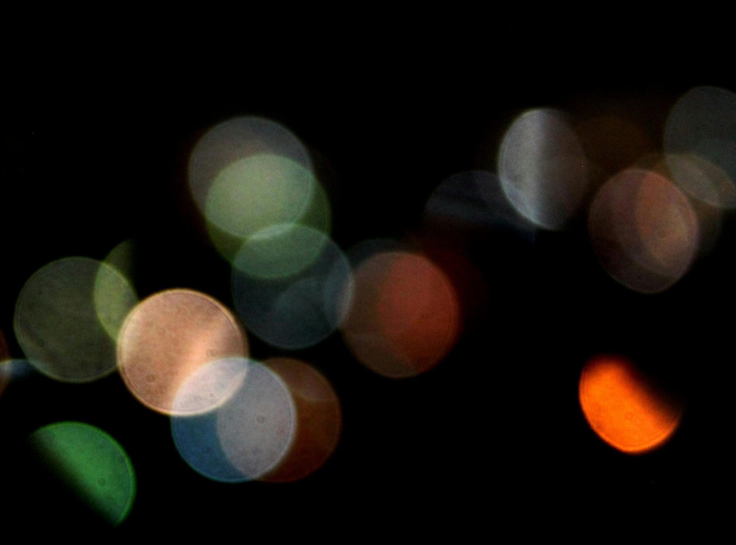 shallow focus lights